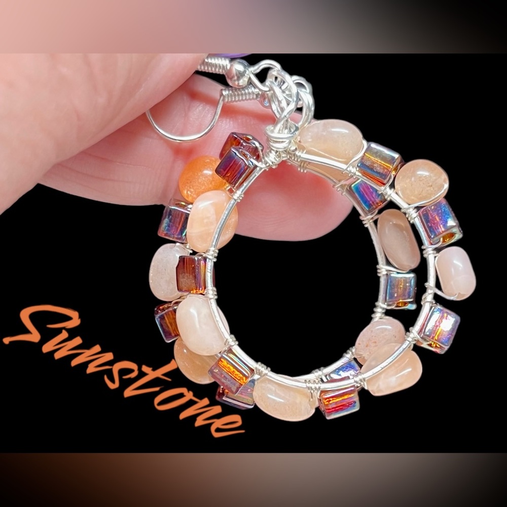 ☀️🌞Genuine SUNSTONE -and Swarovski silver hoops